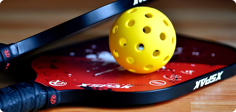 Dụng cụ Pickleball
